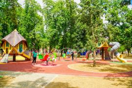Primăria Oradea le dă răgaz constructorilor: A prelungit termenele de execuție pentru trei parcuri mari din oraș