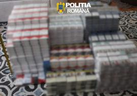 Dosarul bişniţarilor de ţigări de contrabandă din Piaţa Rogerius: șase persoane cercetate, două reținute. Peste 7.200 de pachete, confiscate