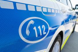 Scandal în cartierul Obor din Aleșd: Patru persoane s-au atacat cu pietre, o mașină de Poliție a fost avariată