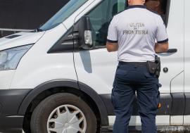 „Fabrica de bani” de la Borș:  Încă doi polițiști de frontieră, inculpați pentru mită. Unul a 'fugit' prin demisie, colegul său a ajuns sub control judiciar