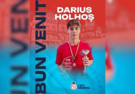 CSM Oradea își conturează lotul pentru noul sezon. Tânărul portar Darius Holhoș este noua achiziție a echipei de polo