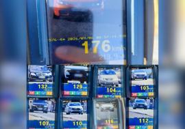 O amendă la fiecare 6 minute, în weekend, pe şoselele din Bihor. Șofer prins cu 132 km/h prin Urvind