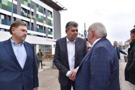 Ciolacu, după ce a vizitat Spitalul Județean din Oradea: „Ăsta e viitorul, ce se întâmplă la dumneavoastră” (FOTO/VIDEO)