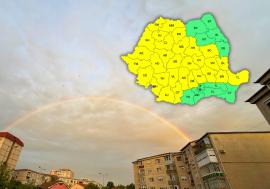 Început de vară cu furtuni în Bihor: ANM a emis cod galben de ploi torențiale și vânt puternic
