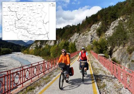 „Autostrăzi” pentru cicliști: În numai doi ani, pasionații de ciclism în natură vor avea 330 kilometri de piste în Bihor