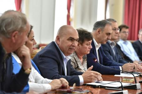 Bolojan & Co, la final de mandat: cu angajații cei mai puțini, Consiliul Județean Bihor a investit în dezvoltare mai mult ca oricând (VIDEO)