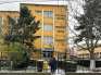 Caz șocant la o școală din Oradea: Pedagog înjunghiat de o elevă chiar în biroul unei directoare!