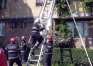 Pompierii au salvat o fetiță de doi ani din Oradea, blocată într-un apartament de la etajul doi, care avea geamurile deschise