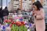 De 150 de ori mai mult! Cel mai scump loc de vânzare a florilor de 8 Martie în Oradea a fost adjudecat cu peste 900 euro în Calea Aradului